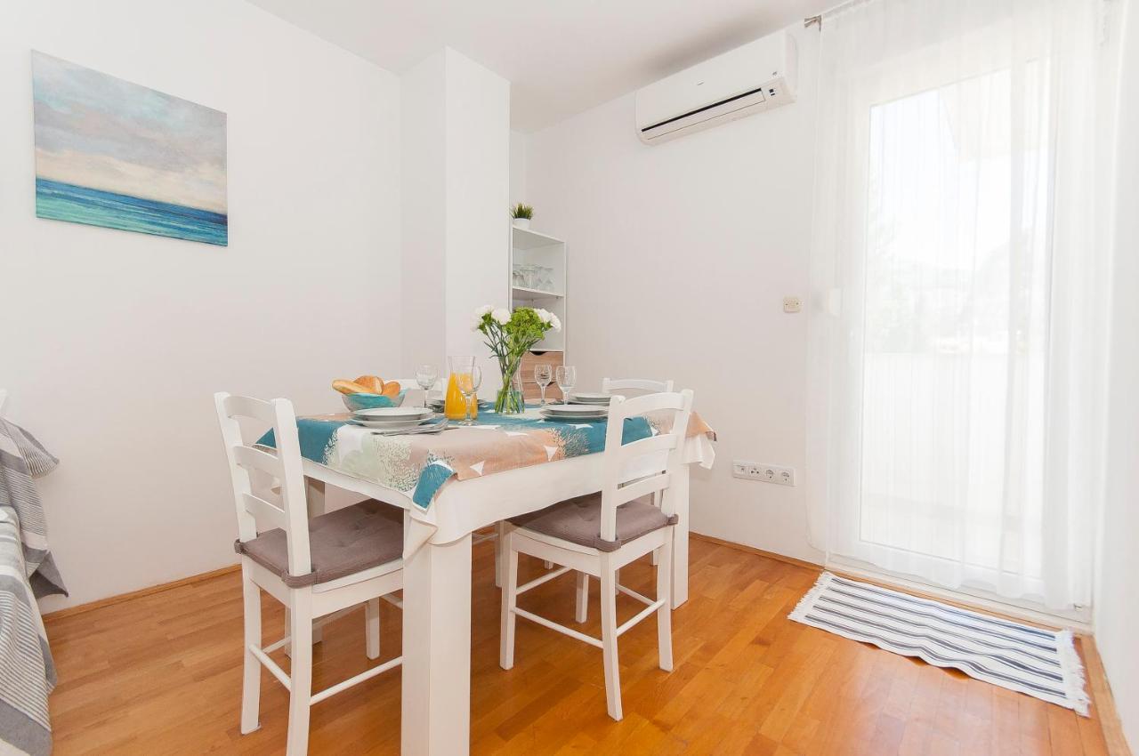 Apartment Luna Omiš Eksteriør billede